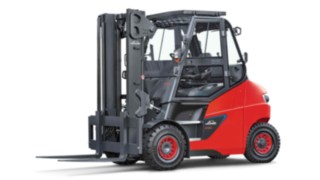 Die Komfortkabine des E60 – E80 Staplers schützt den Fahrer Komfortkabine für den Linde E60 – E80