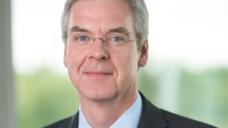 Der Aufsichtsrat der Linde Material Handling GmbH hat Christian Harm (50) mit Wirkung ab 1. Januar 2019 für vier Jahre zum Mitglied der Geschäftsführung von Linde Material Handling bestellt. Der Aufsichtsrat der Linde Material Handling GmbH hat Christian Harm (50) mit Wirkung ab 1. Januar 2019 für vier Jahre zum Mitglied der Geschäftsführung von Linde Material Handling bestellt.