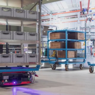 Der AMR C-MATIC HP von Linde als Lastträger im Einsatz